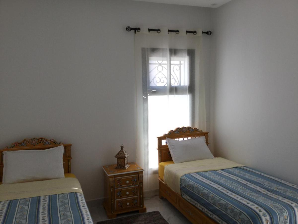 Marsa Central Splendid Appart 2 拉马萨 外观 照片